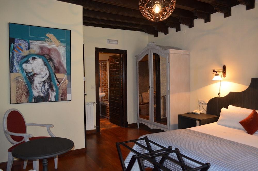 Palacio De Mariana Pineda กรานาดา ภายนอก รูปภาพ