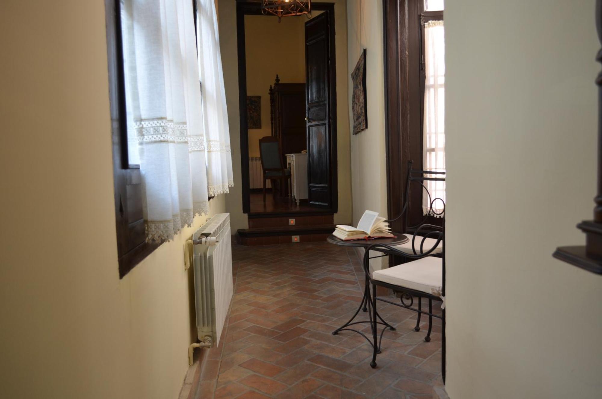 Palacio De Mariana Pineda กรานาดา ภายนอก รูปภาพ