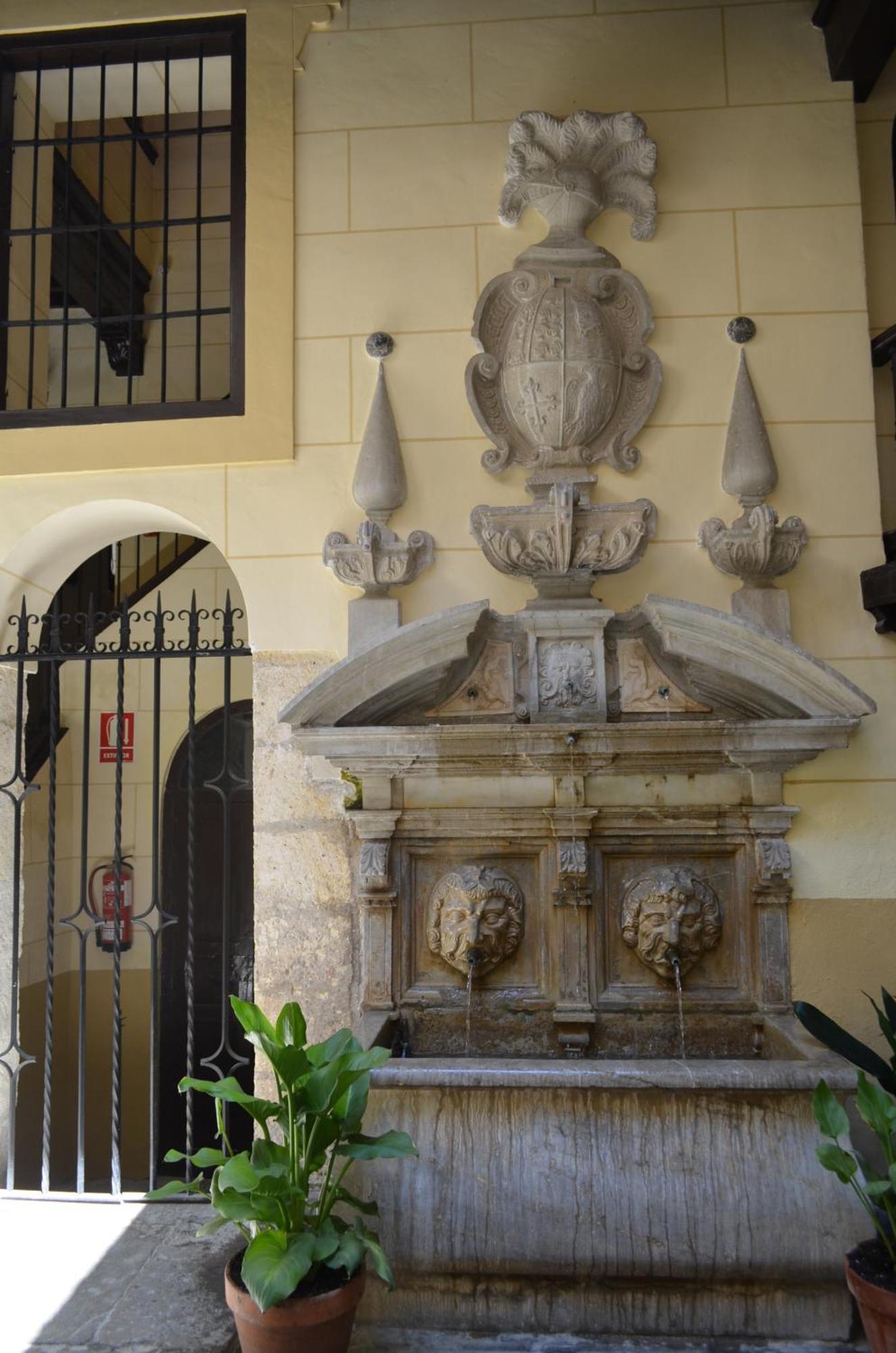 Palacio De Mariana Pineda กรานาดา ภายนอก รูปภาพ